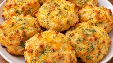 gluten free cheddar bay biscuits